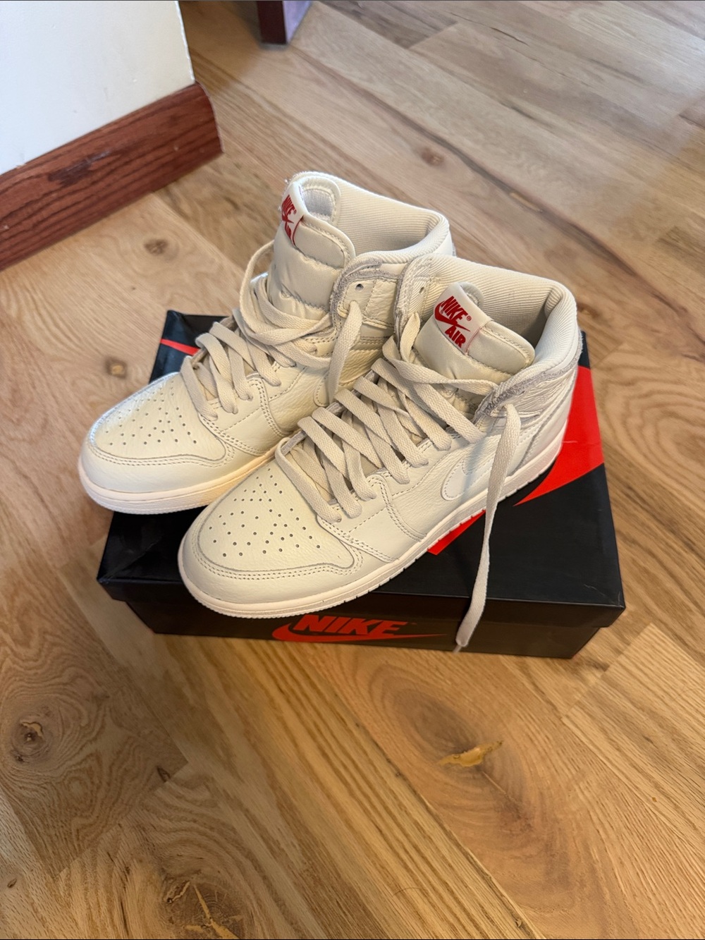 Nike Jordan 1 Retro High OG Sail (GS)- Kids 5.5Y